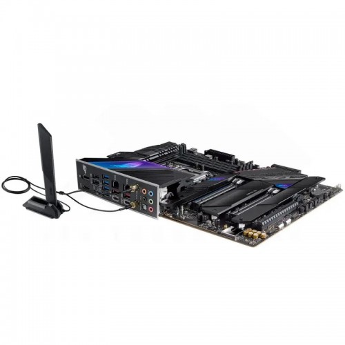 Asus ROG Strix Z590-E Gaming Wi-Fi Intel 10th and 11th Gen ATX Motherboard - Image 4